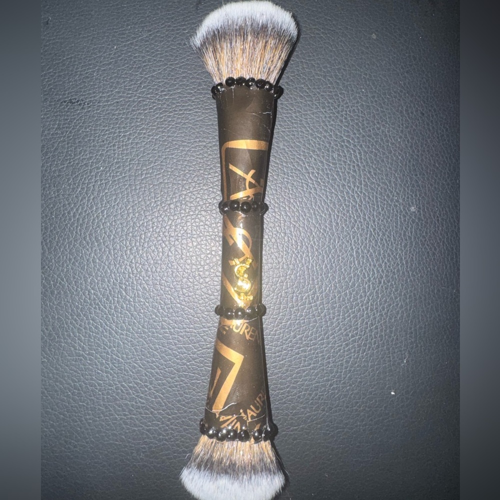 Brown Double-Ended Makeup Brush